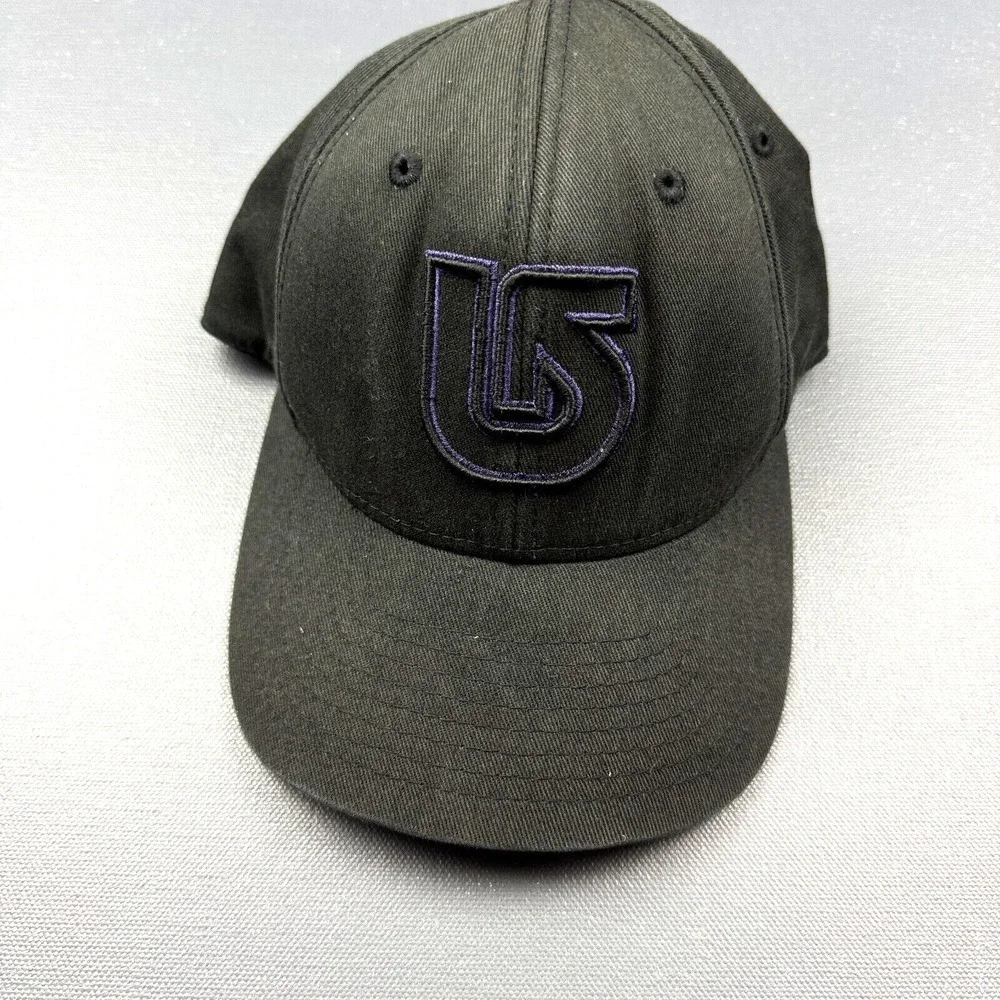 Burton Boys Youth Black Flexfit Baseball Cap Embroidered Logo Stretch Cotton Hat